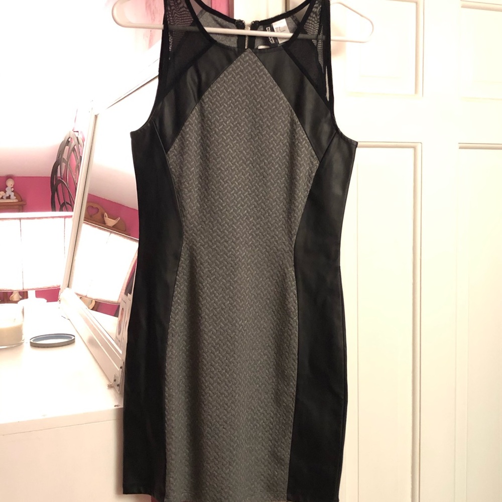 Black and grey bodycon dress